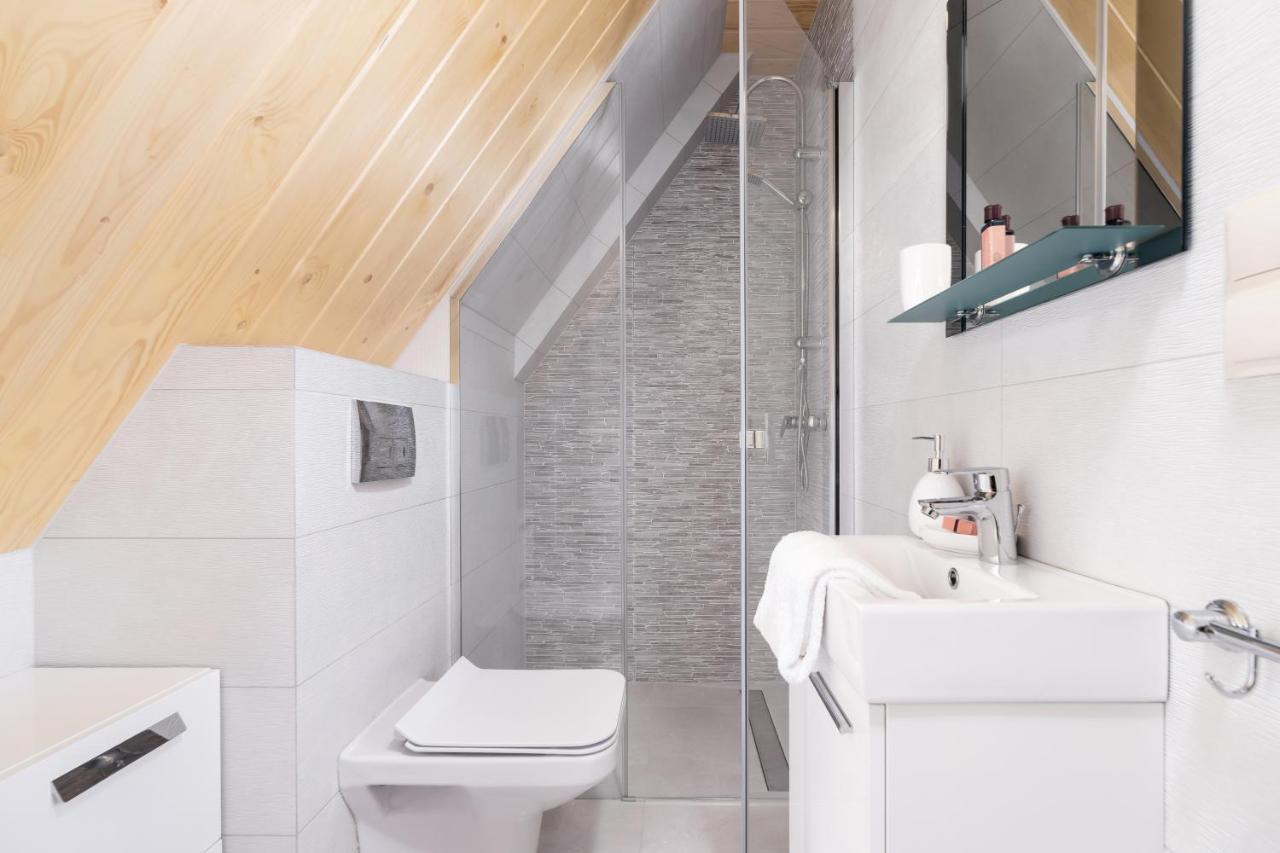 Premium W Domu Zasypane Z Sauna By Renters Prestige *